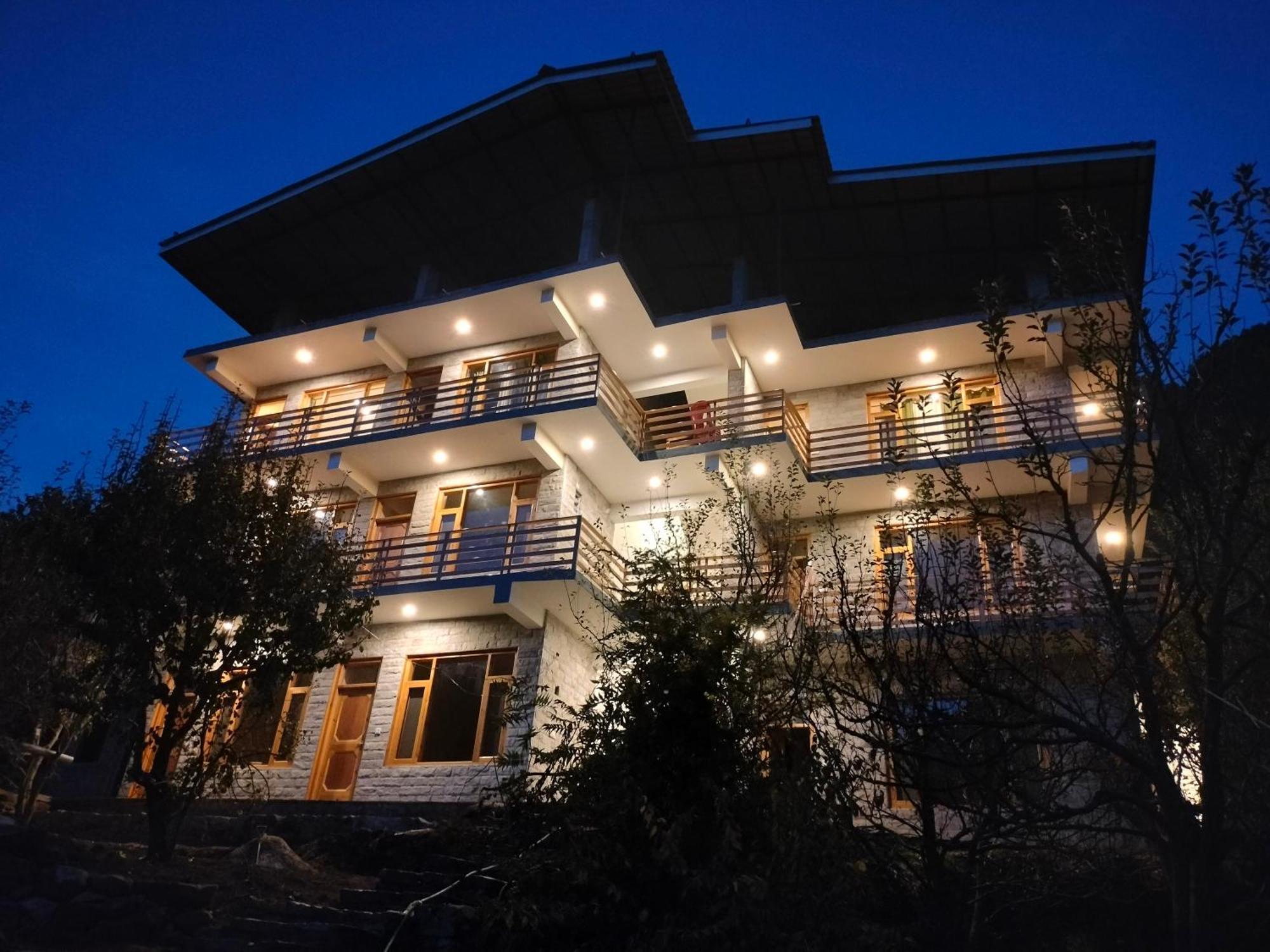 Lotus Retreat Manāli Exterior foto