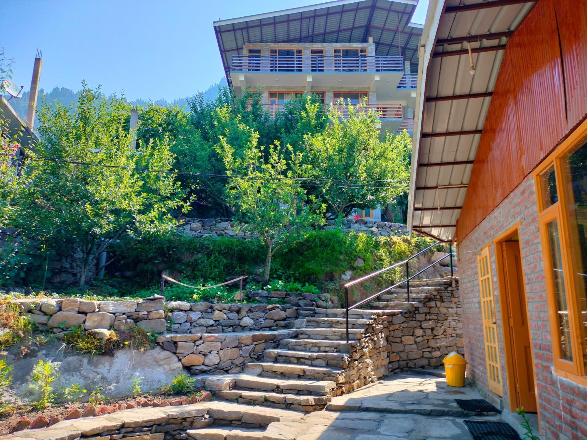 Lotus Retreat Manāli Exterior foto