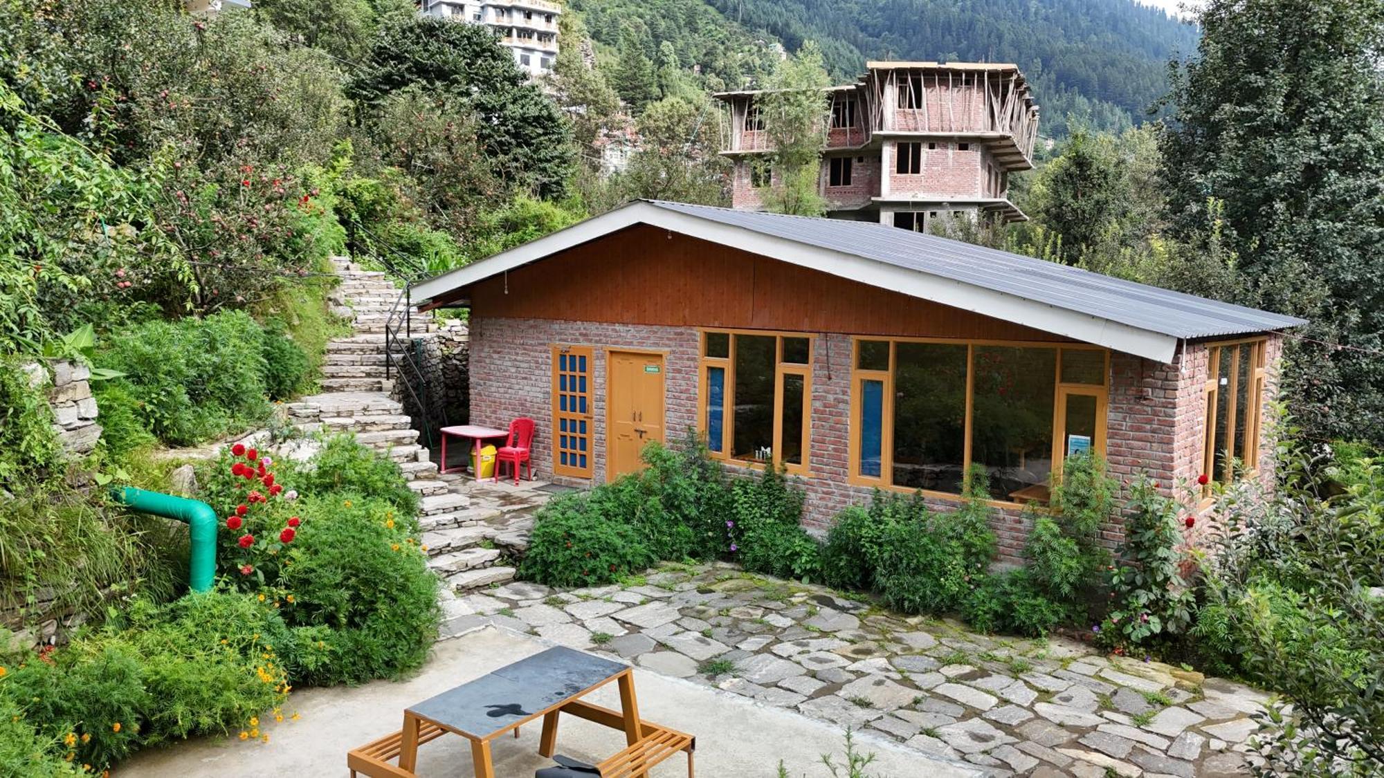 Lotus Retreat Manāli Exterior foto